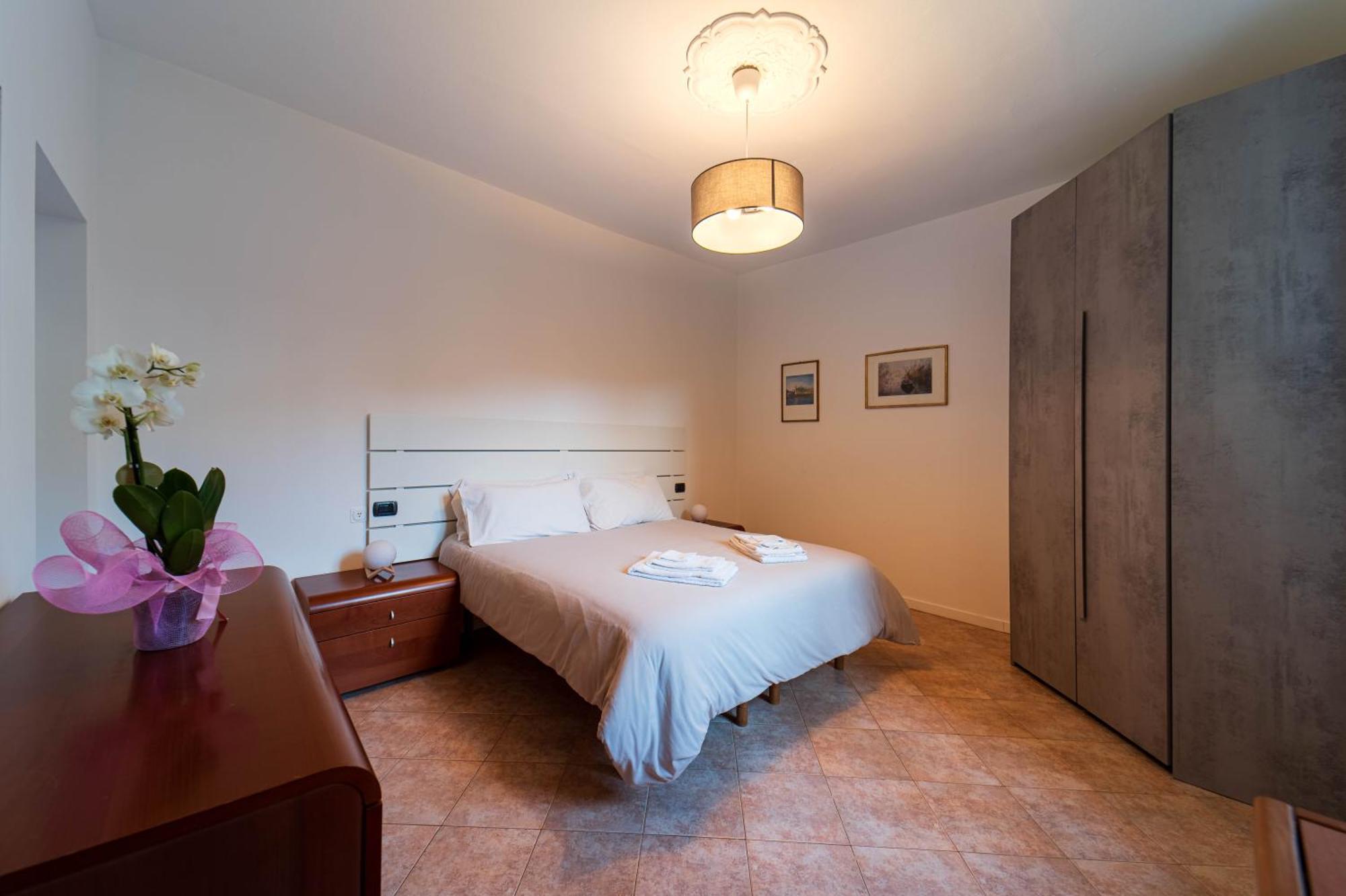 شقة Moonlight - Lecco Getaway المظهر الخارجي الصورة